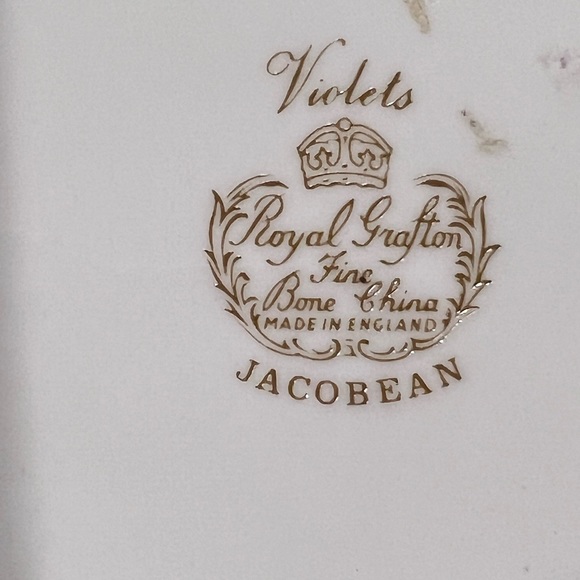 Royal Grafton covered trinket dish - Picture 3 of 3